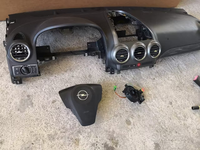 Cruscotto con moduli Opel Antara 2006