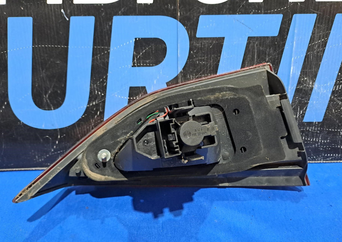 Fanale posteriore BMW X1 E84 interno Destro 2014 in poi - f bmw 30
