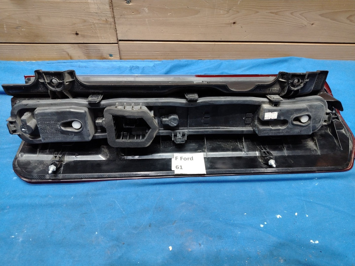 F Ford 61 - Fanale posteriore stop  Ford Transit 2014 sinistro