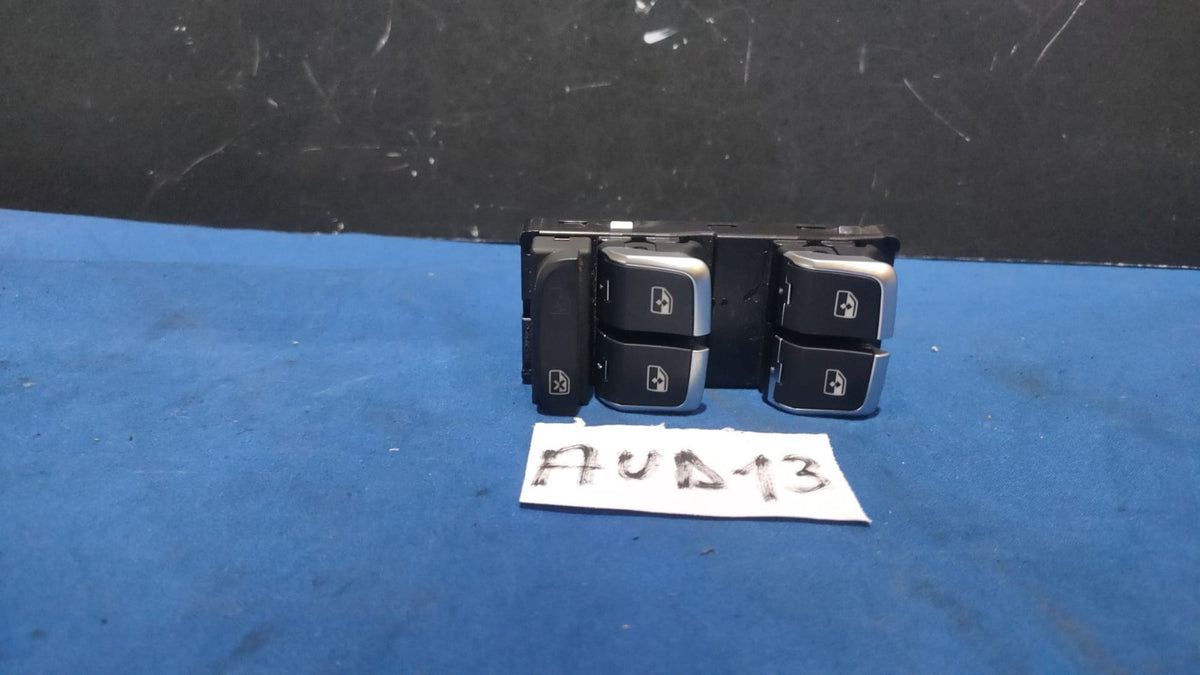 pulsantiera anteriore sinistra audi q2  aud 13