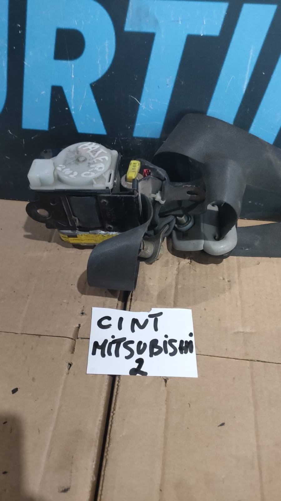 cintura di sicurezza Mitsubishi Pajero 2002 in poi anteriore destra cint 2
