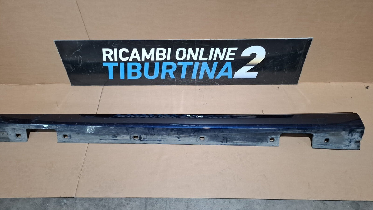 Minigonna sinistro  Mercedes classe a cod a2466901340 anno 12 in poi  Min 100