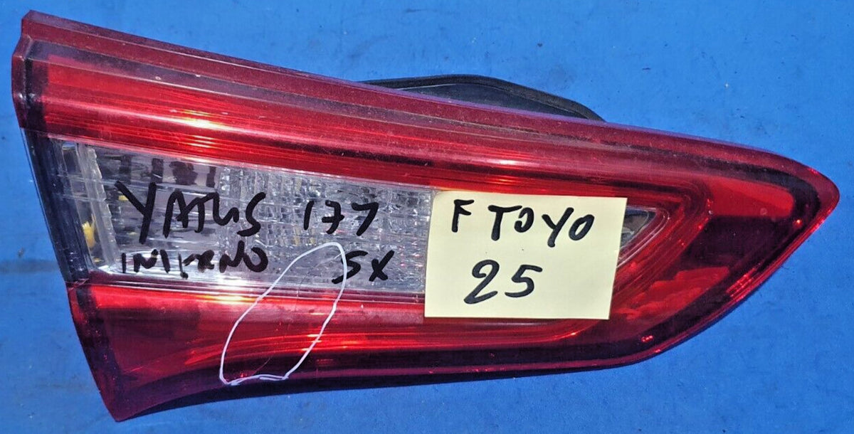 F TOYO 25 - Fanale Posteriore Interno sinistro Toyota yaris 2016 in poi