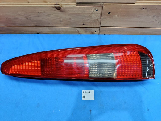 F Ford 86 - Fanale posteriore con Difetto stop destro Ford Fusion 2002 2005