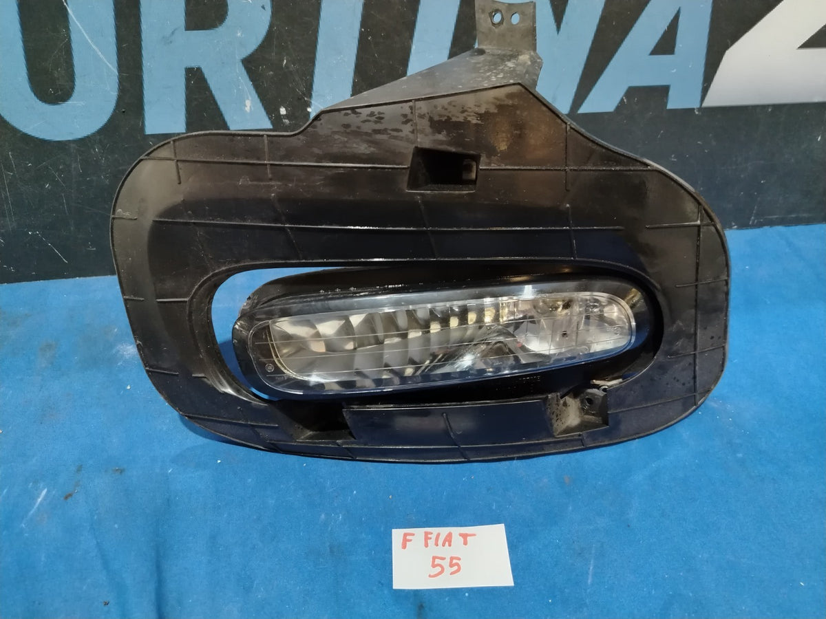 F Fiat 55 - Fendinebbia anteriore destro Fiat Panda cross hybrid dal 2012