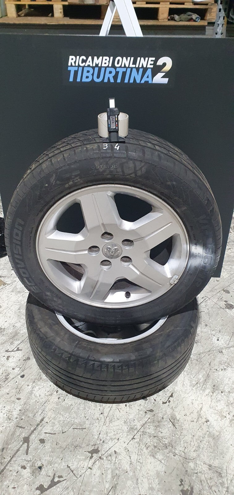 Cerchi e gomme 4 cerchi per Dodge Caliber con 2 gomme Nexen dot 51-18