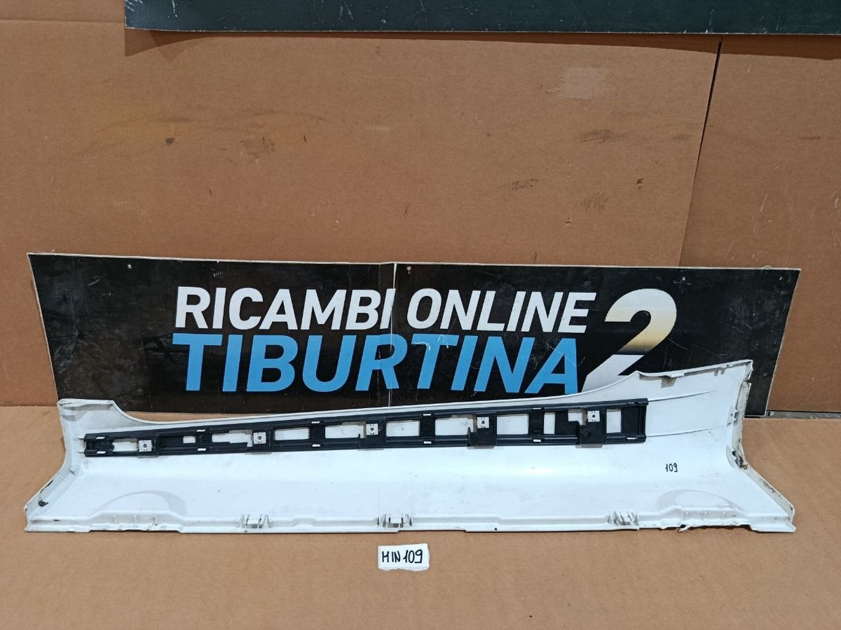 Min 109 - Minigonna con difetto destra Smart 451 fortwo coupé 2007 2015