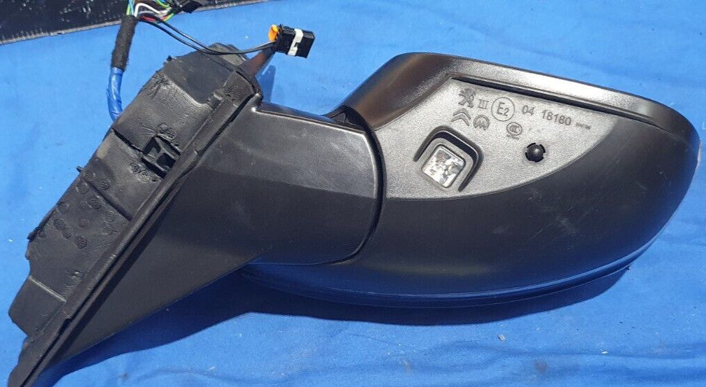 specchietto retrovisore destro Peugeot 208 2019 in poi 12 fili