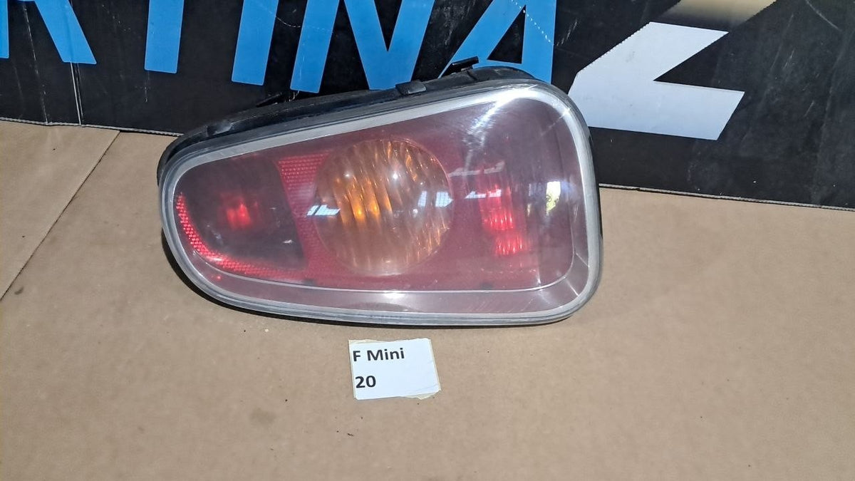 F mini 20 Fanale posteriore destro  mini r50  r53  2006