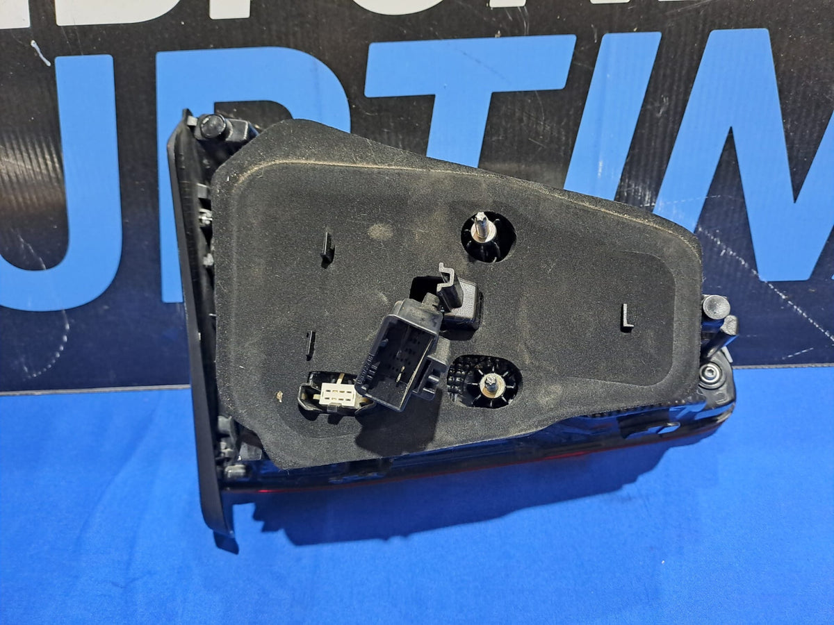 F-VW 29 - Fanale interno post destro Volkswagen Golf 7,5