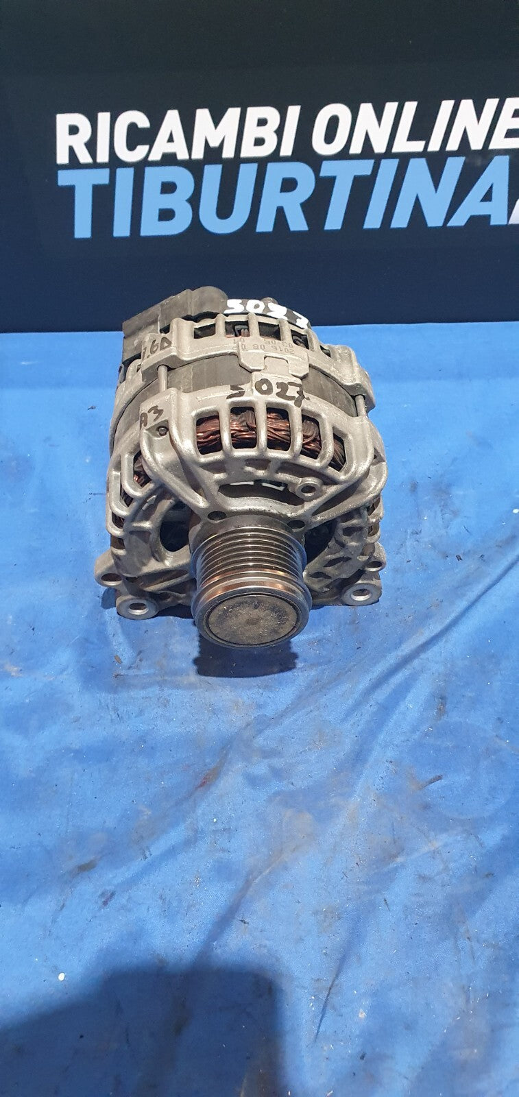 Alternatore Audi A3 1.6 D Bosch 04L903023K