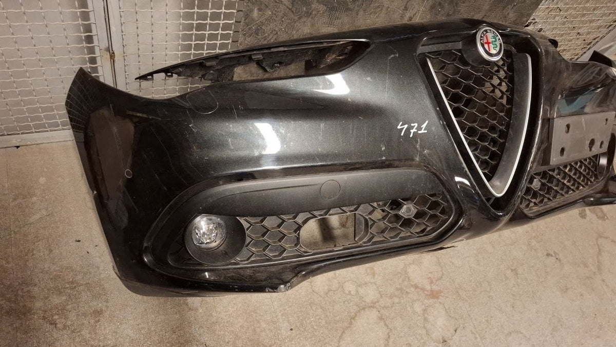 Par 471 paraurti anteriore Alfa Romeo Stelvio cod 50551532 dal 2016 con difetto