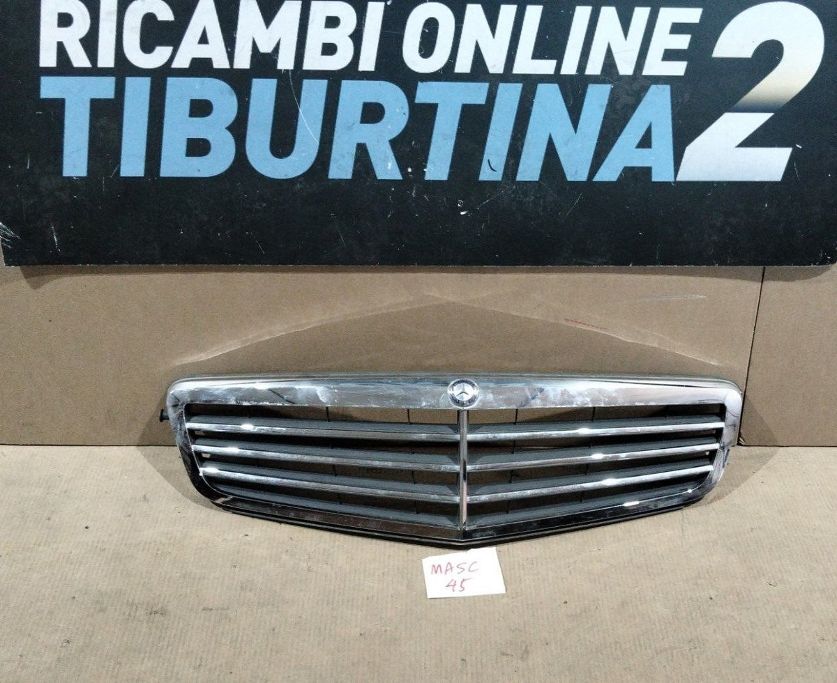 Masc45 mascherina centrale  anteriore Mercedes Benz classe C W204 attacco rotto