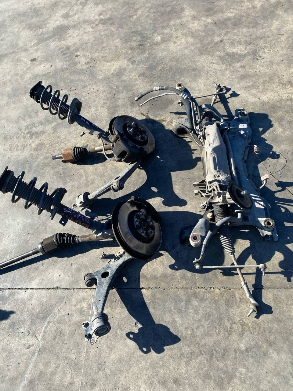 Avantreno completo Ford Kuga 4x4 2.0 D dal 2008