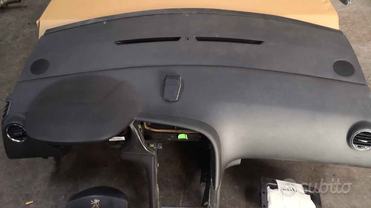 Cruscotto con moduli Peugeot 3008 2009 2016