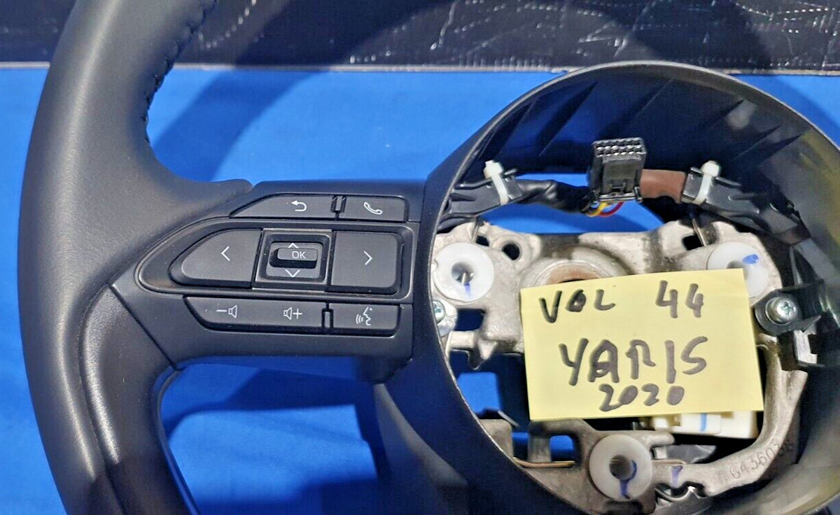 Volante Toyota Yaris 2020