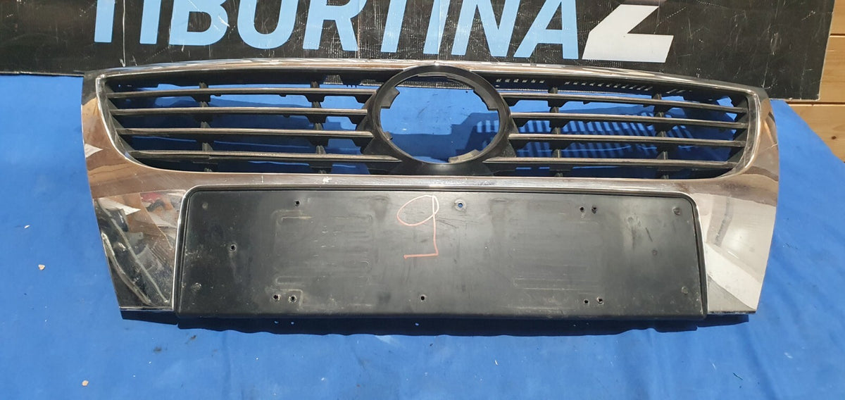 Masc 9 - Mascherina griglia anteriore Volkswagen Passat vg07055gav logo 150 mm