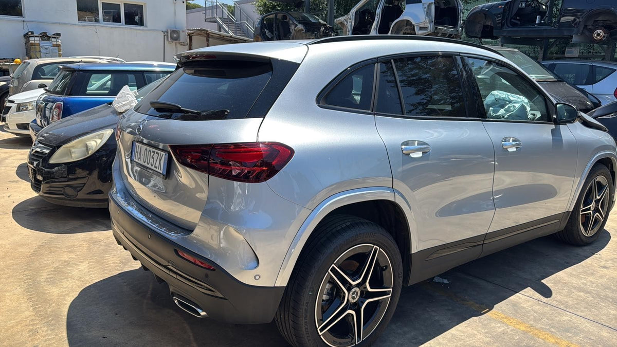 Ricambi vari Mercedes Benz GLA dal 2023