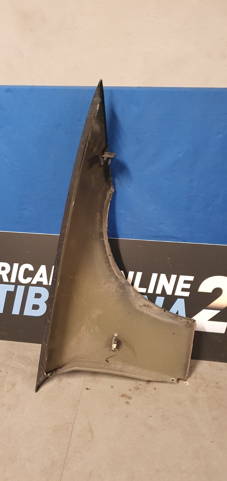 Parafango Anteriore Bmw serie 3 E90 sinistro dal 2004 al 2012