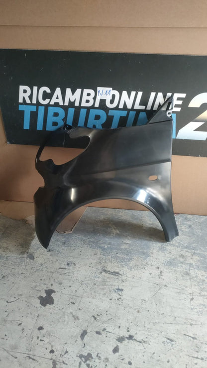 parafango anteriore sinistro  con foro lucciola modello cabrio dal 2002 al 2007