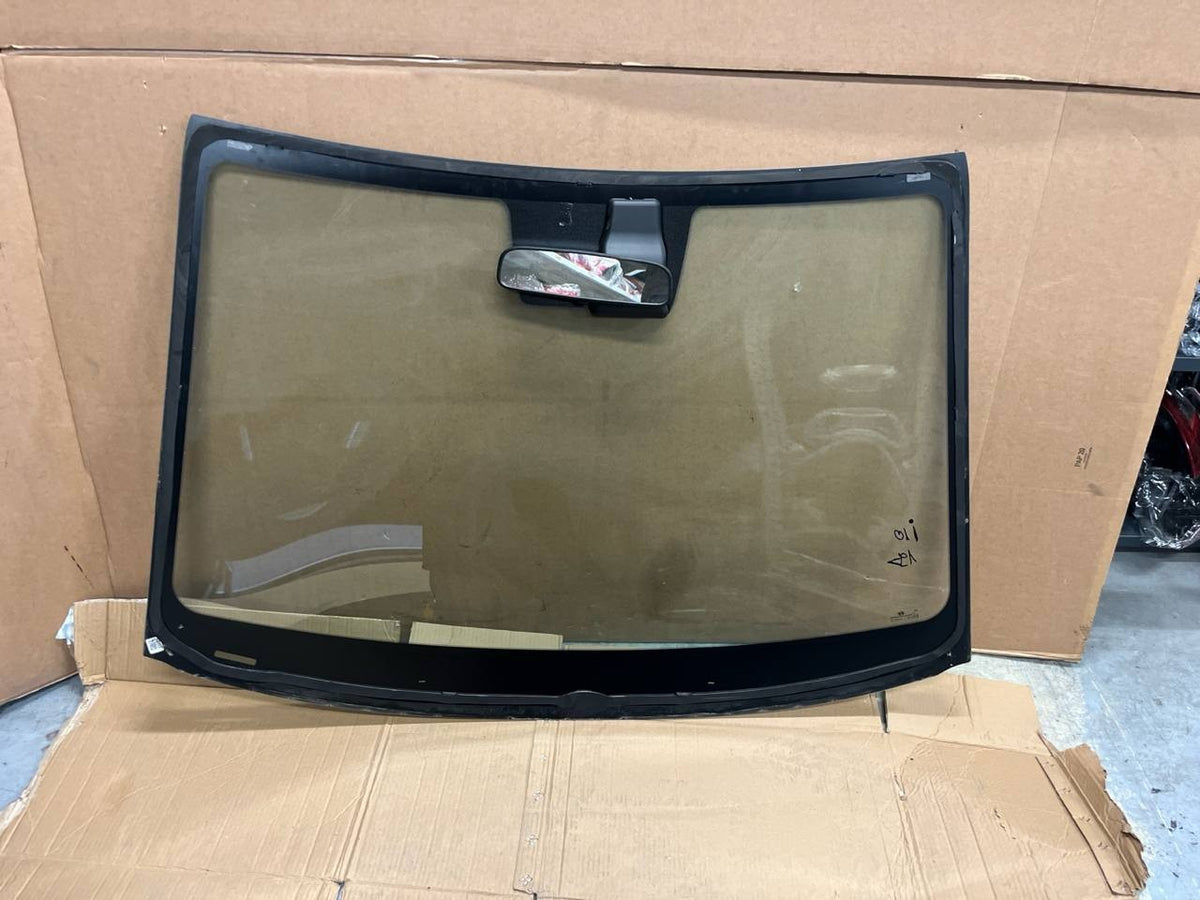 V 39 parabrezza Hyundai I10 usato dal 2019