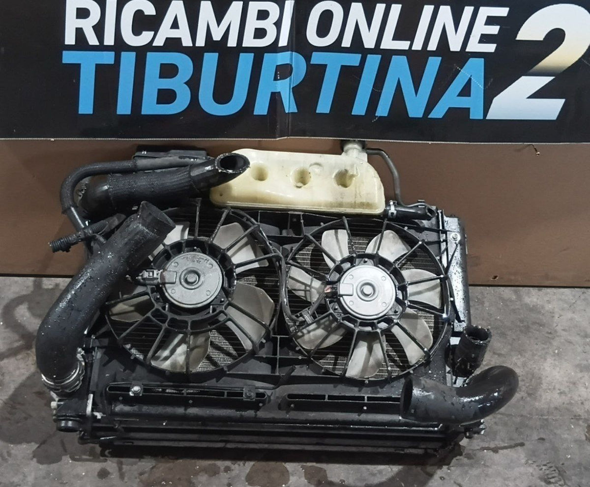 R5123 radiatori toyota avensis 2.2 diesel 2006