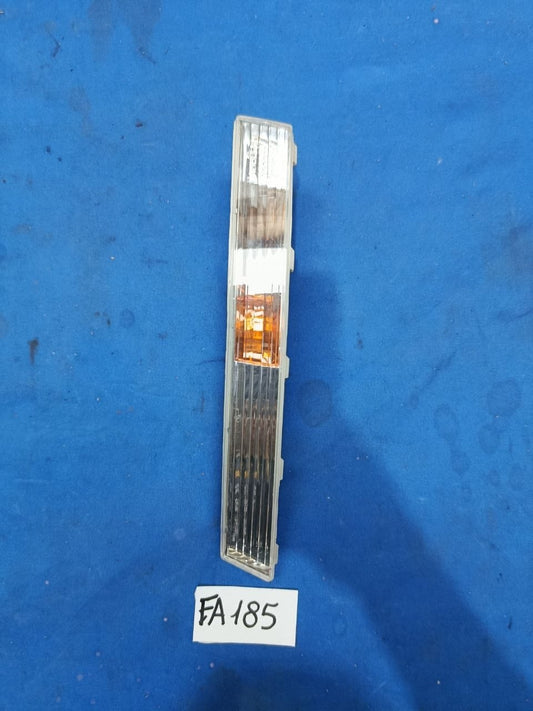 FA 185 - Fanalino freccia anteriore sinistra  Volkswagen Passat B6 Variant