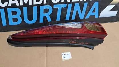 F Toyo 18 fanale posteriore destro Toyota yaris verso dal 2003