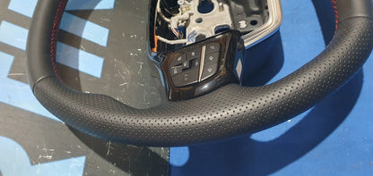 Volante Ford Puma due razze 2024 con comandi come nuovo Vol 17