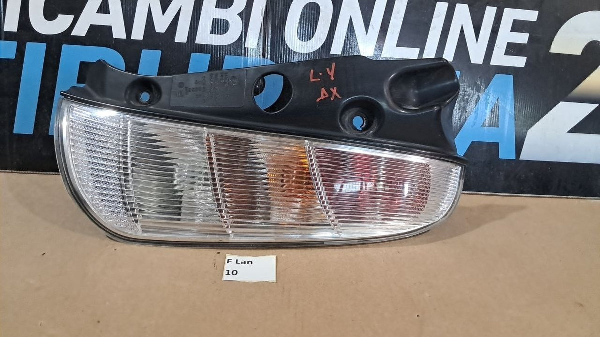 F Lan 10 Fanale posteriore destro lancia ypsilon dal 2009