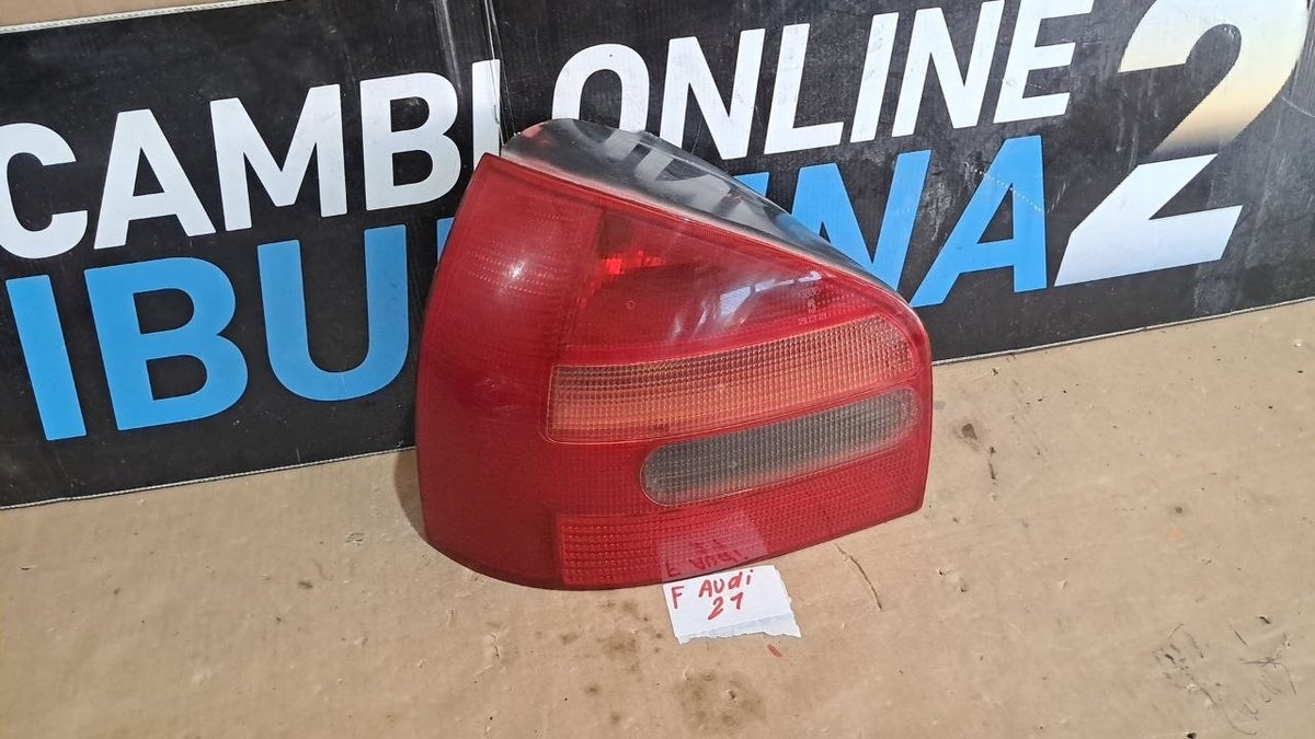 F Audi 21 Fanale posteriore sinistro  Audi A3 3porte dal 1998