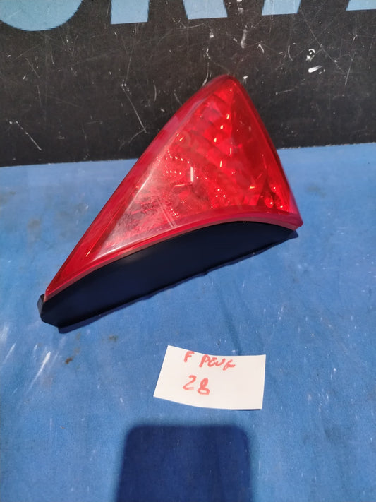 F Peu 28 - Fanale posteriore stop Peugeot 3008 interno sinistro 2008 2012
