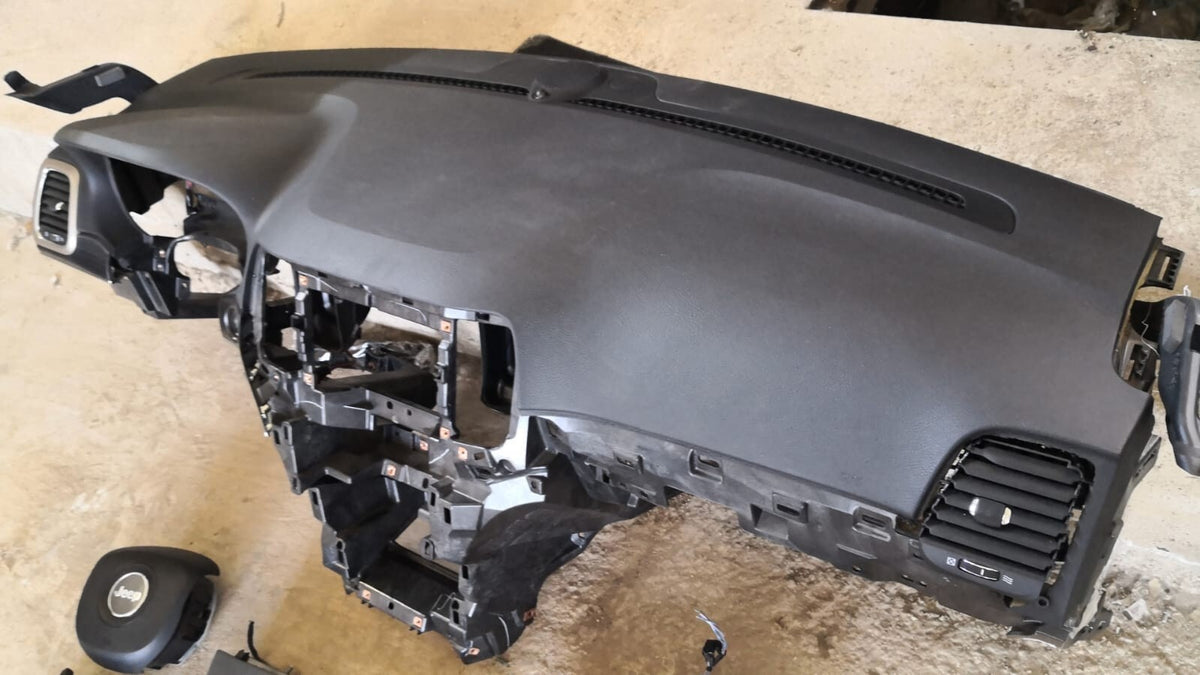 Kit Airbag Jeep Grand Cherokee 2010 in poi