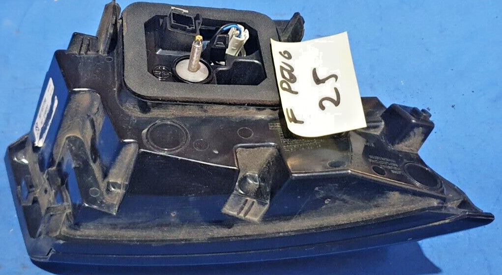 Fanale Posteriore Interno destro Peugeot 5008 2020 9811027780