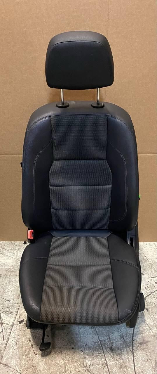 Tappezzeria Mercedes GLK Anno 2008