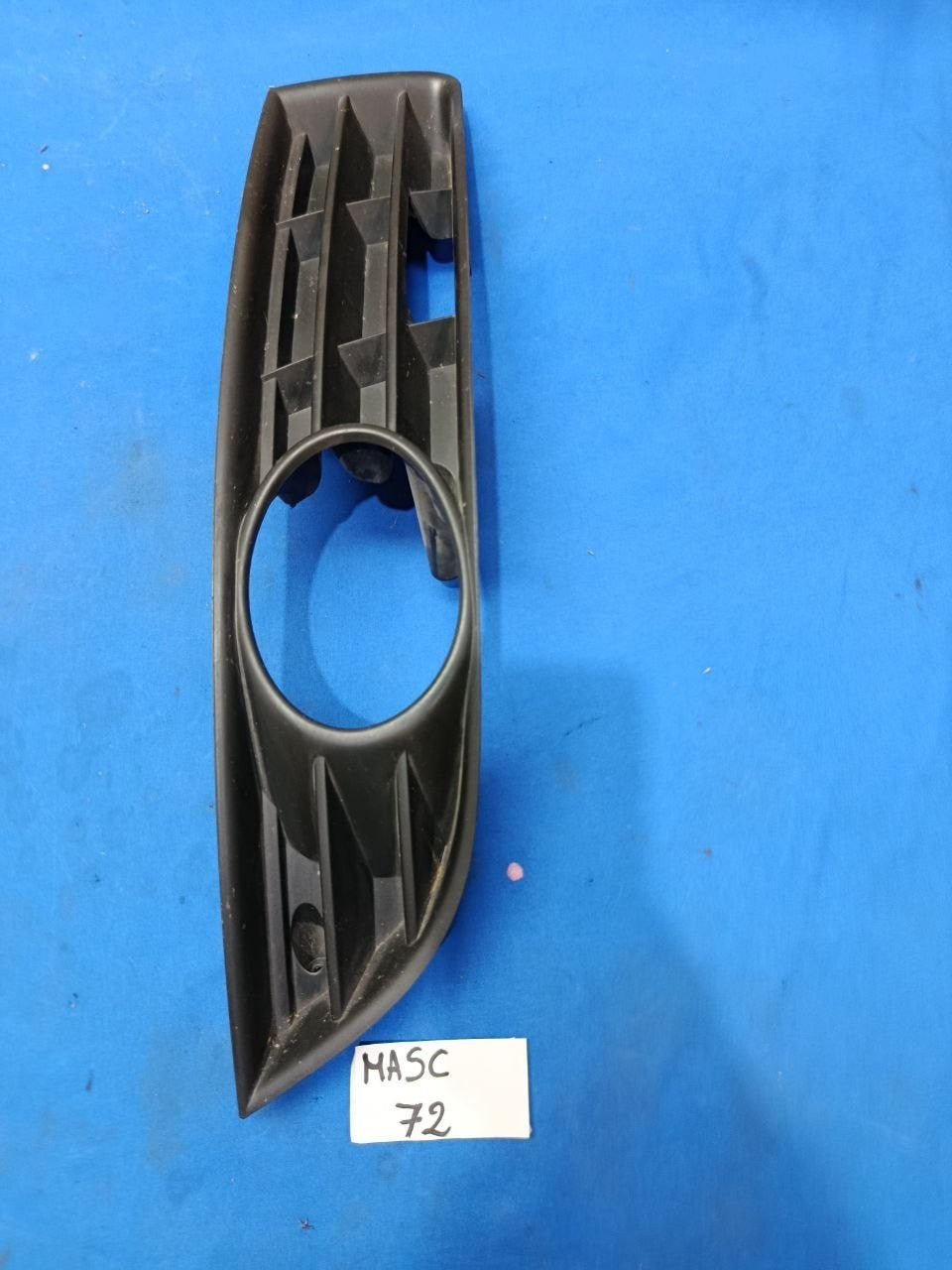 Masc 72 - Mascherina Fendinebbia Griglia destra Volkswagen Passat B6 Variant