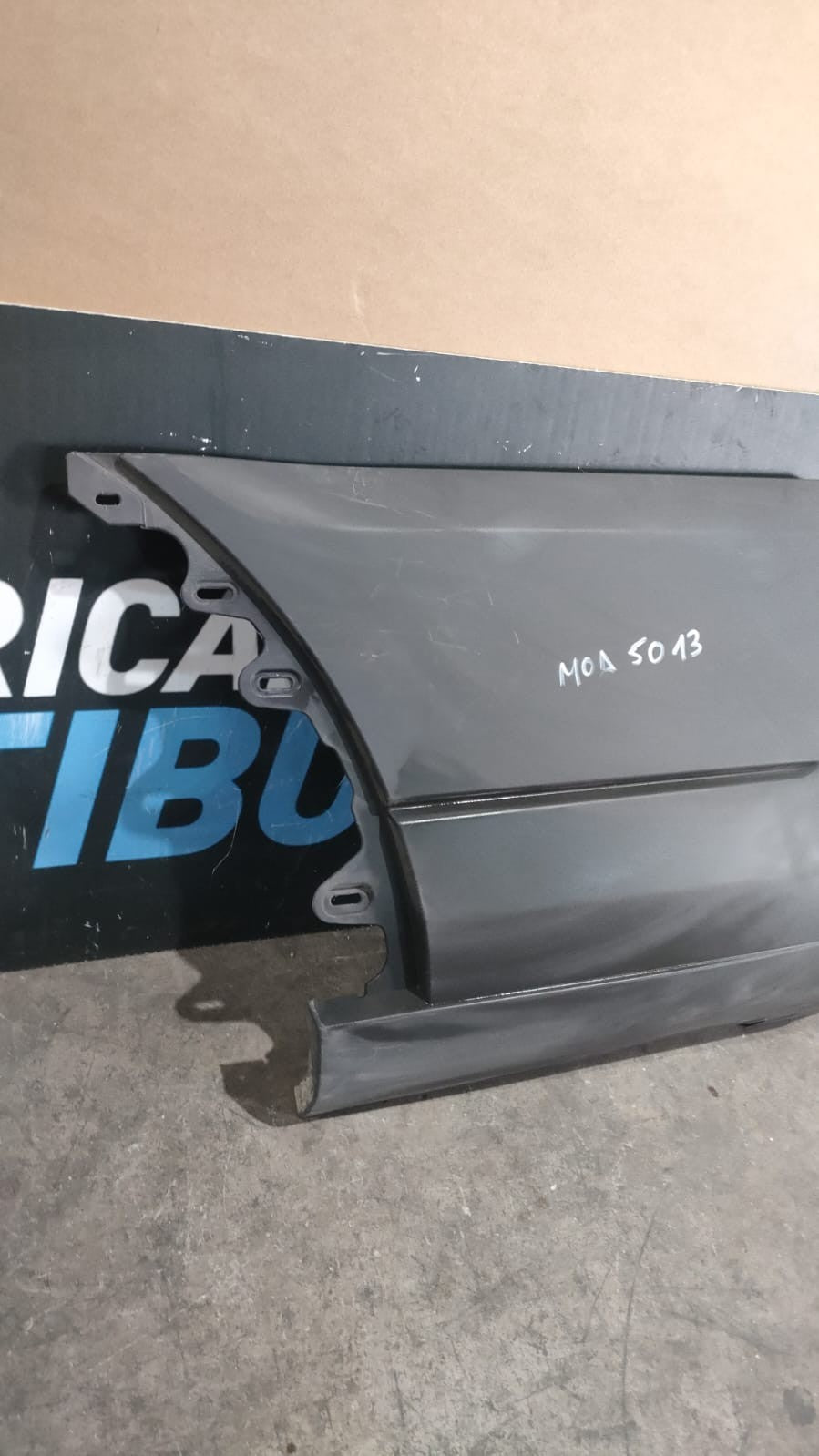 Modanatura  posteriore sinistra  Ford transit 2014 in poi mod 5013