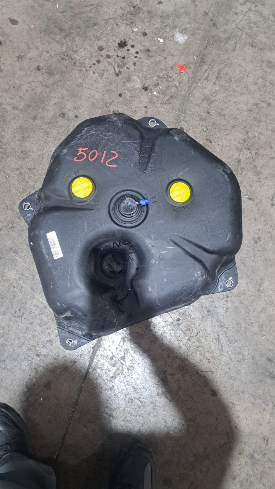 AD 5012 Serbatoio e pompa AD Blue Mercedes classe E W212 Anno 2015 A2124700200