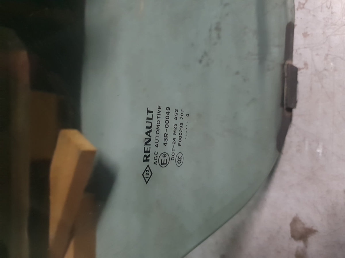 Fin 37 Renault X-Mod 2000 anteriore destro