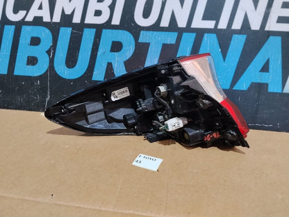 F Toyo 43 - Fanale posteriore stop esterno destro Toyota c-hr CHR 2016 2019