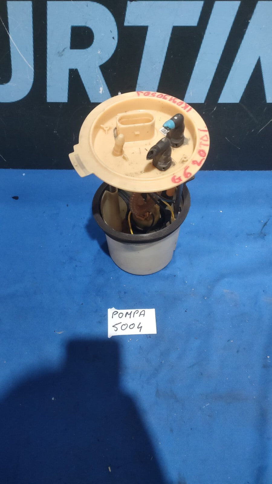 Pompa carburante VW golf 6 2.0  diesel  Cod 1k0919050j POMPA 5004