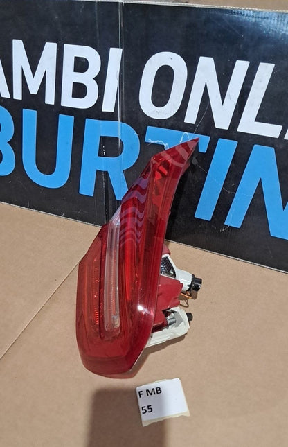 f mb 55 Fanale posteriore interno sinistro mercedes Gla dal 2015 in poi