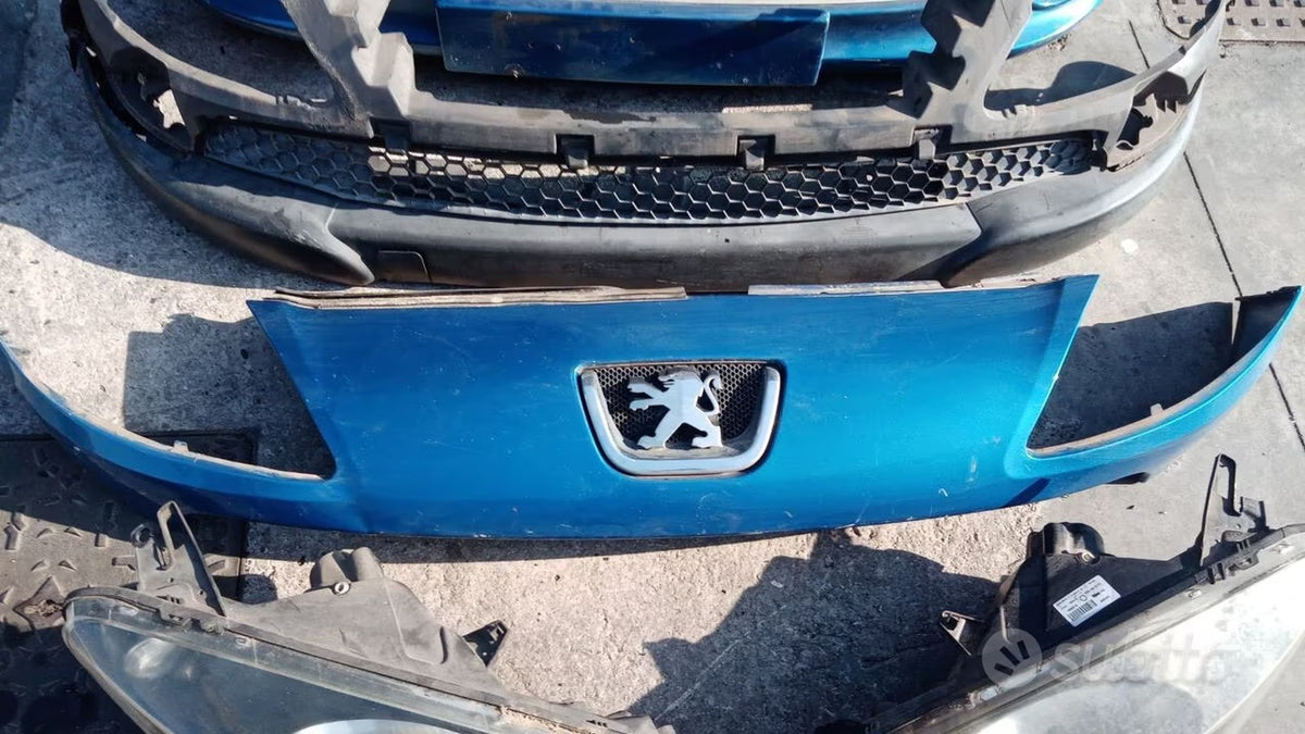 Muso completo musata Peugeot 1007 1.2 benzina 2005 parafango destro ammaccato