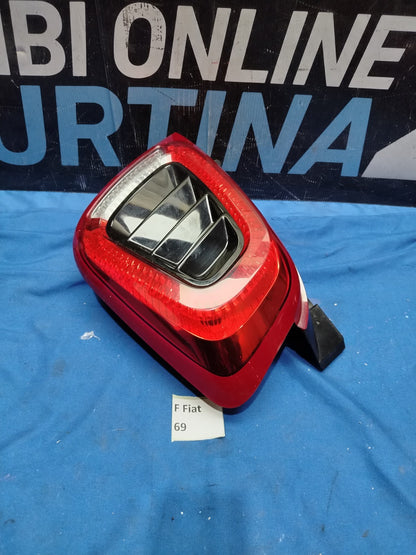 F Fiat 69 - Fanale posteriore stop Fiat 500 Abarth destro con alette