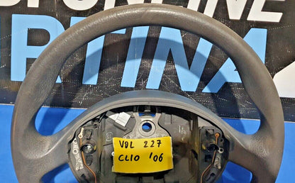 Volante Renault clio 106