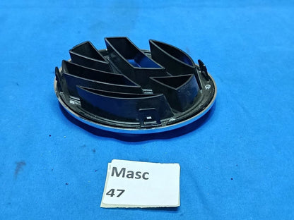Masc 47 - Mascherina Emblema Volkswagen Passat 2011 2015  COD 561583690  150 mm