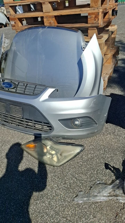 Muso completo musata Ford Focus 1.6 d parafango dx ammaccato 2008 2012