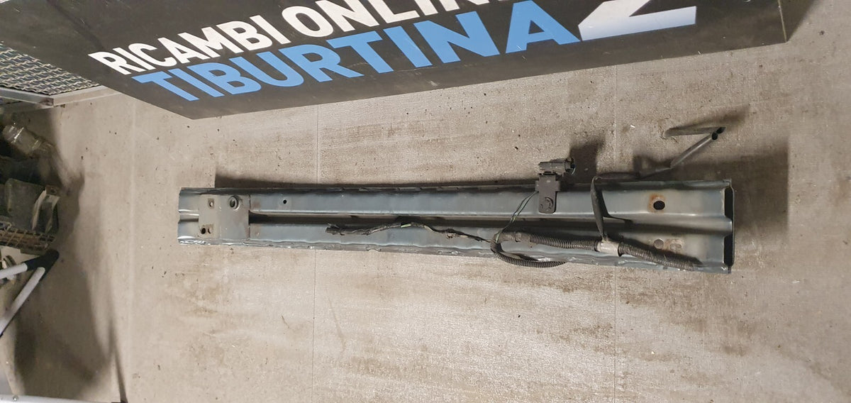 Traversa rinforzo paraurti Posteriore Nissan Micra 2016 senza staffe