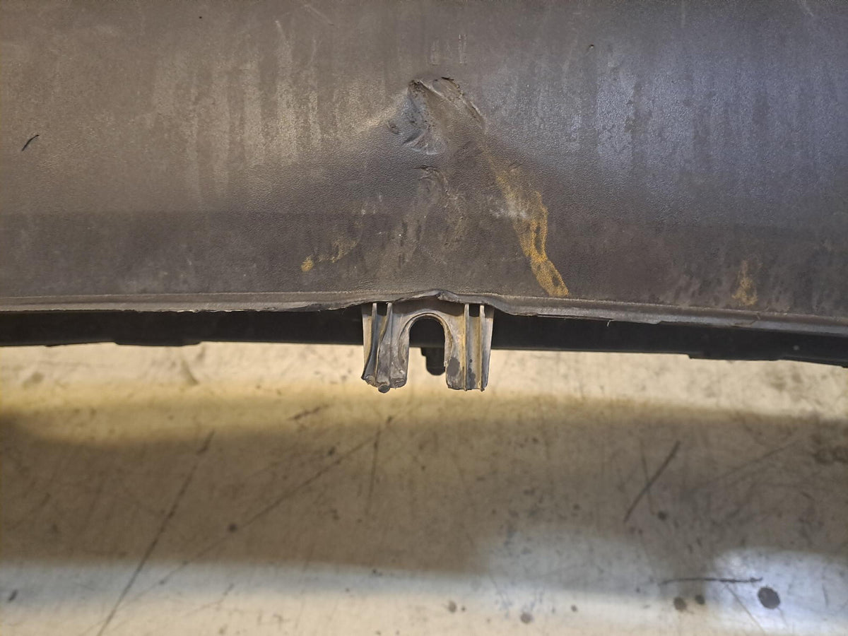 Paraurti Posteriore Fiat Doblo Opel combo dal 2010 al 2022 (danni in foto)