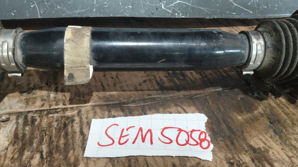 Sem5058 semiasse anteriore sinistro  Peugeot 5008 1.6 diesel 2016 in poi